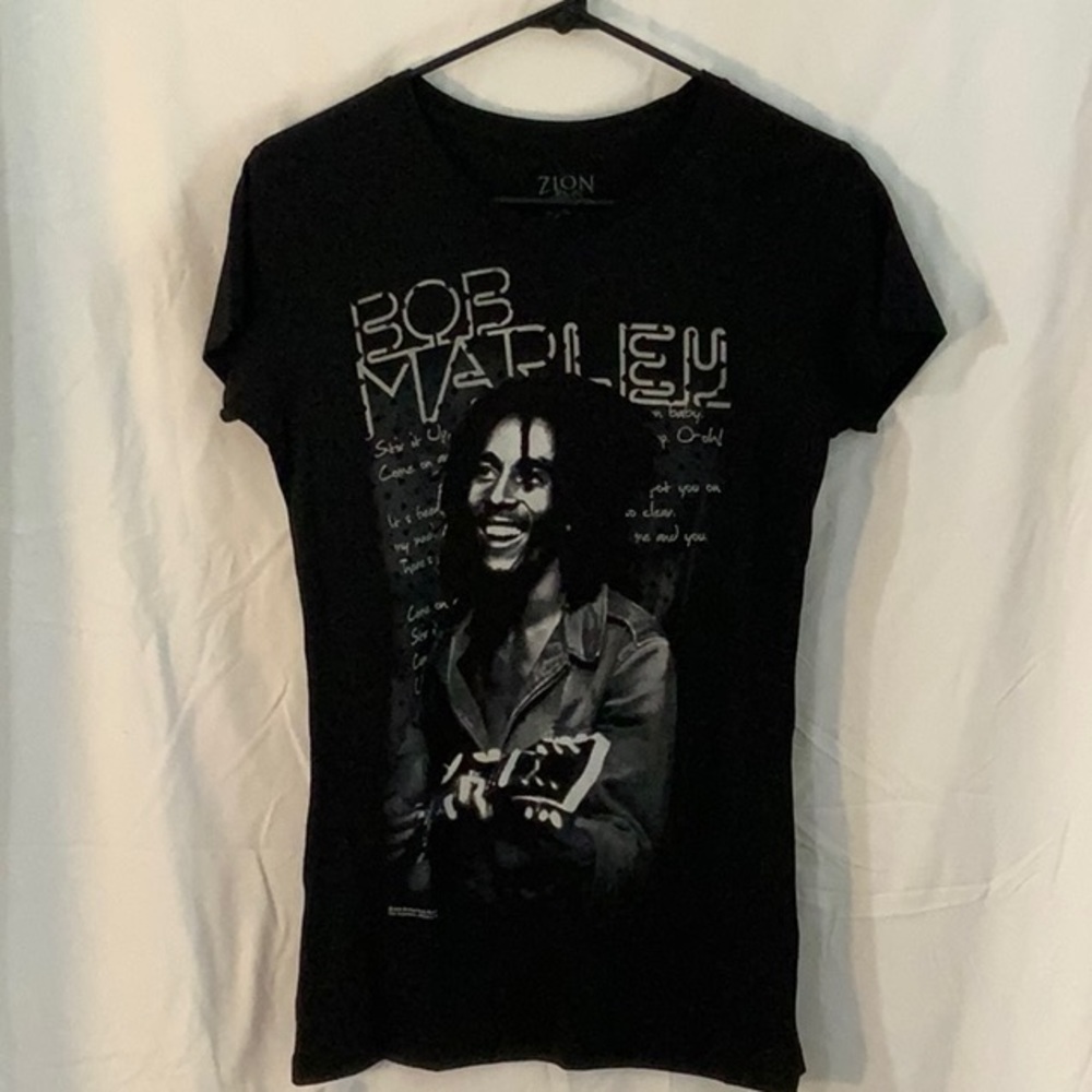 Bob Marley tee, size M